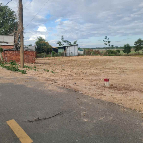 Bán đất vườn ven biển Phước Hải diện tích 472m2 có 80m2 thổ cư. Nở hậu 14m